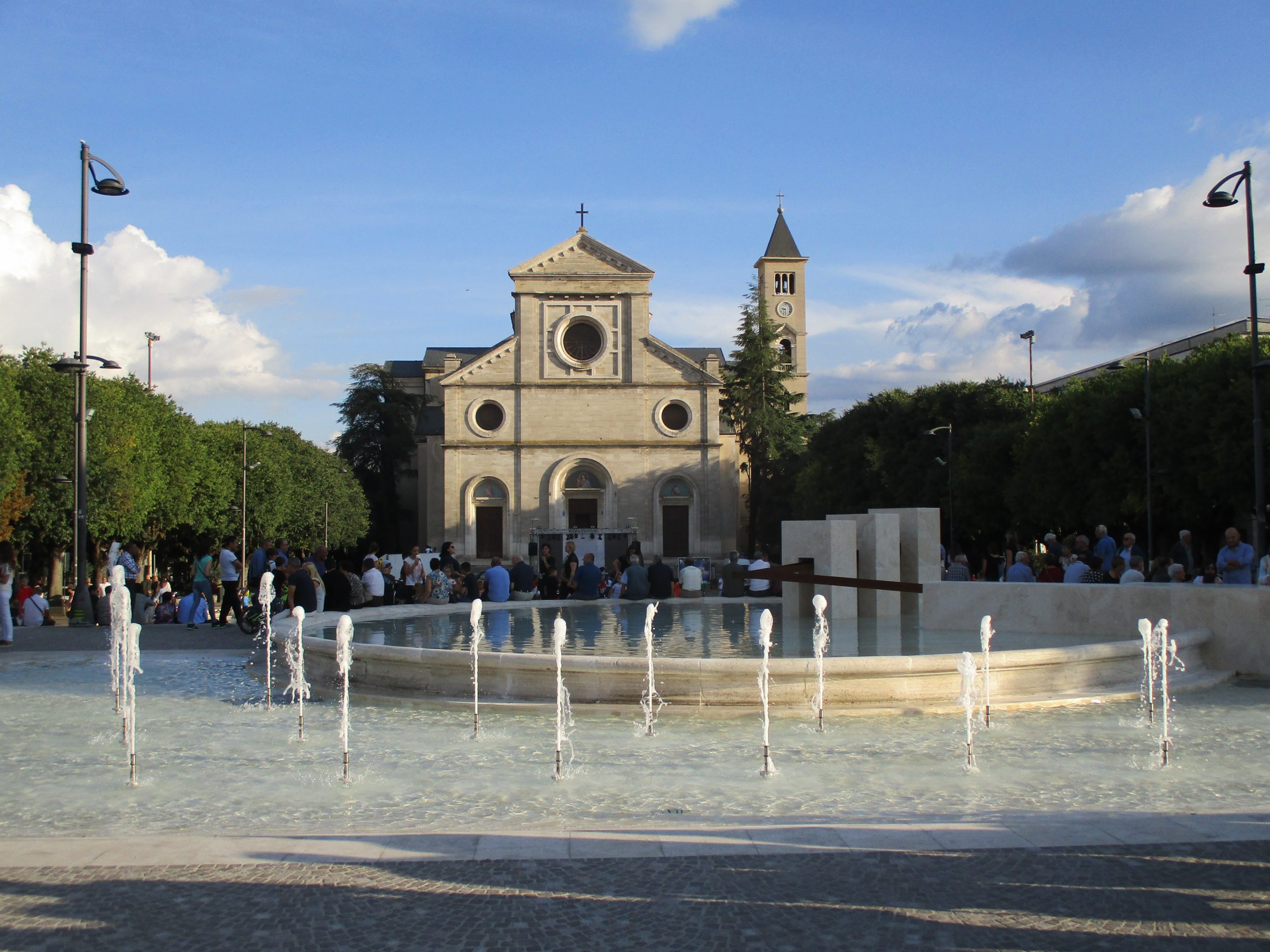 Nuova_fontana_di_piazza_Risorgimento_Avezzano
